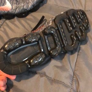 Shoes - Men’s Vapormax 9.5- fake Shoes - Men’s Vapormax 9.5- fake